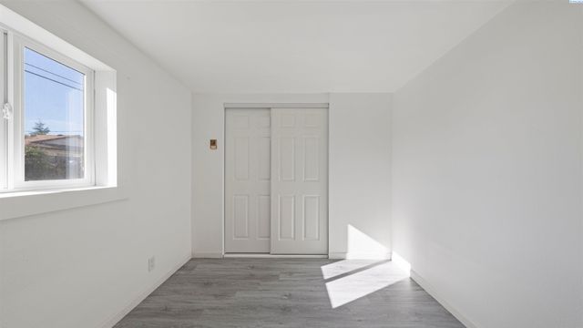 2521 W Entiat Ave, Kennewick, WA 99336