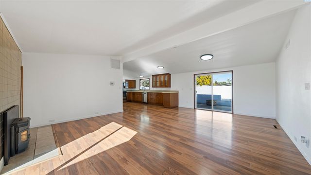 2521 W Entiat Ave, Kennewick, WA 99336