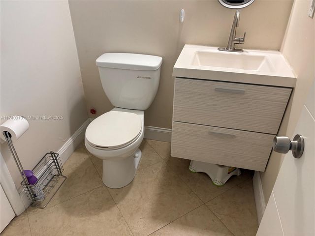 8317 SW 137th Ave 8317, Miami, FL 33183