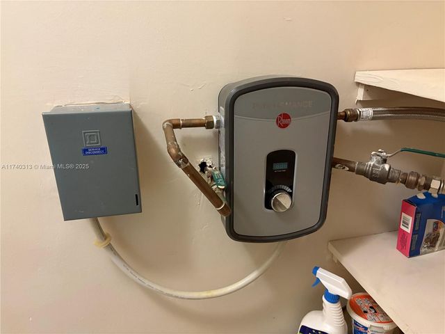 8317 SW 137th Ave 8317, Miami, FL 33183