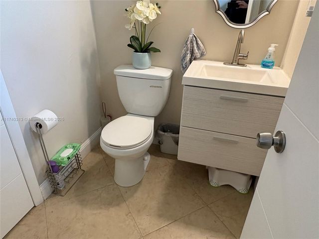 8317 SW 137th Ave 8317, Miami, FL 33183