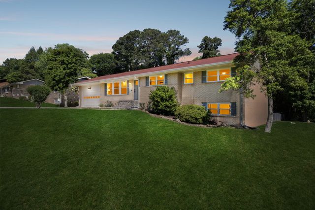 3927 Yorktown Road, Chattanooga, TN 37416