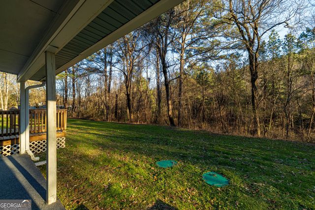 914 Walker Road, Rossville, GA 30741