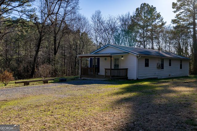 914 Walker Road, Rossville, GA 30741