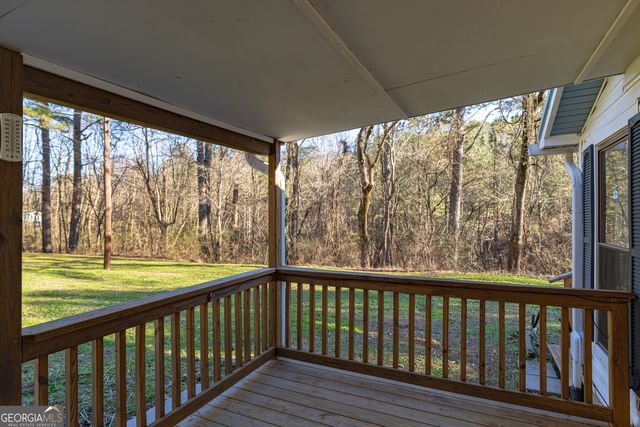 914 Walker Road, Rossville, GA 30741