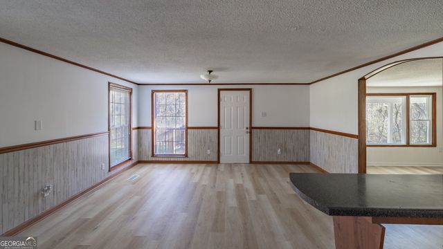 914 Walker Road, Rossville, GA 30741