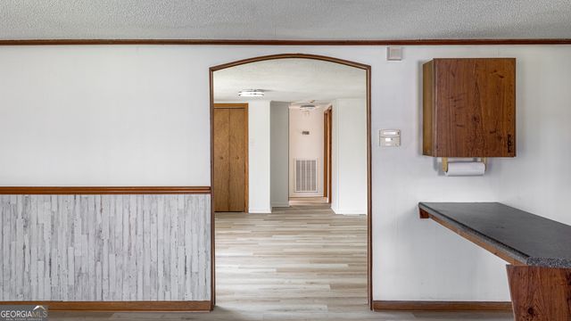 914 Walker Road, Rossville, GA 30741