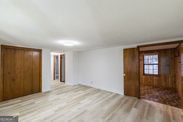 914 Walker Road, Rossville, GA 30741