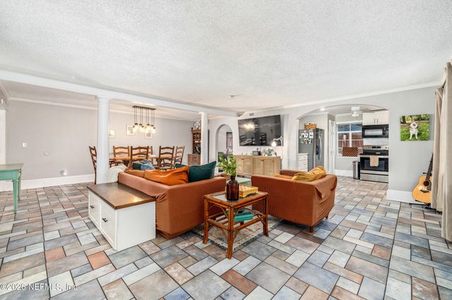 843 WEST Street, Jacksonville, FL 32204