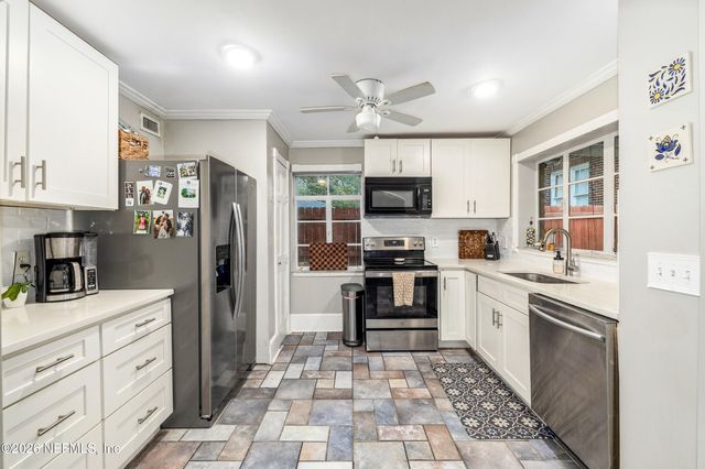 843 WEST Street, Jacksonville, FL 32204