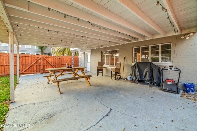 843 WEST Street, Jacksonville, FL 32204