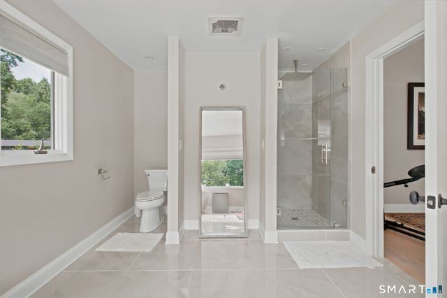 62 Heritage Drive, Woodbury, CT 06798
