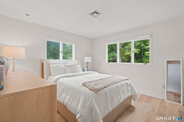 62 Heritage Drive, Woodbury, CT 06798