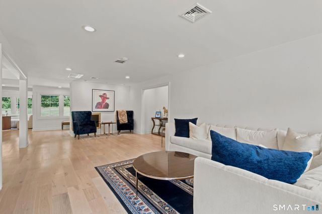 62 Heritage Drive, Woodbury, CT 06798