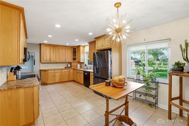 271 Maple Avenue, Dayton, OH 45459