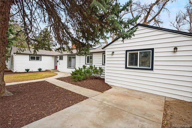2916 S Downing Street, Englewood, CO 80113