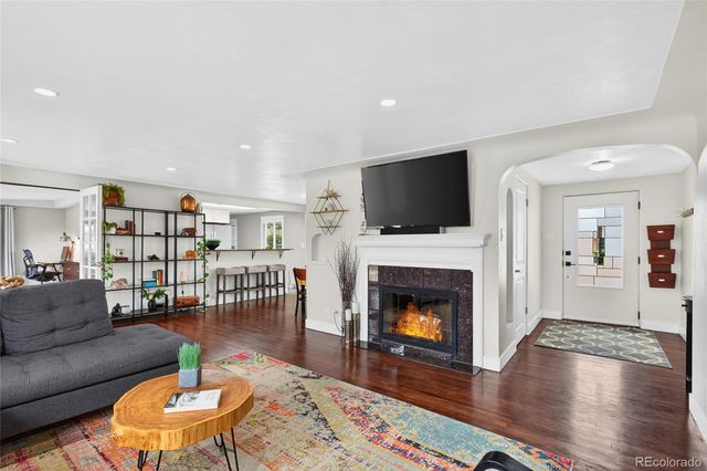 2916 S Downing Street, Englewood, CO 80113