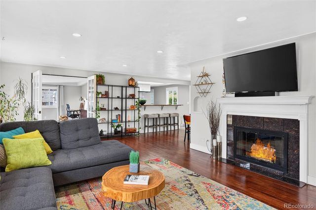 2916 S Downing Street, Englewood, CO 80113