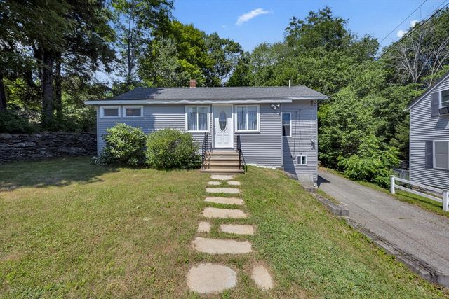 16 Highland St, Spencer, MA 01562