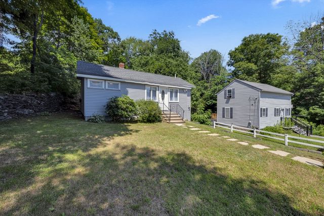 16 Highland St, Spencer, MA 01562