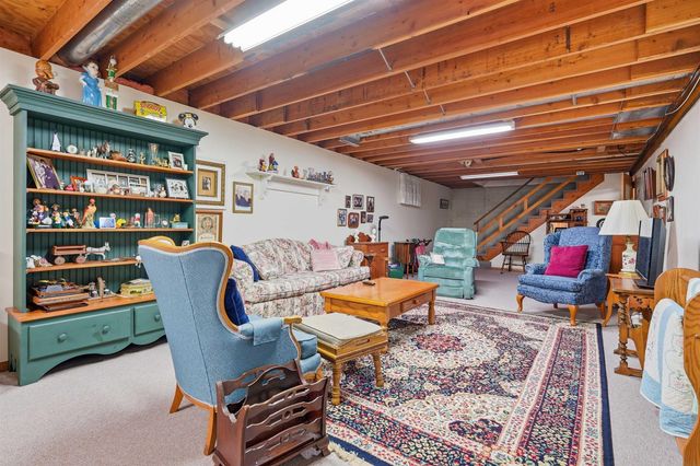 1210 NE 4th Street, Independence, IA 50644