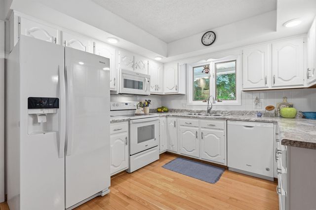 1210 NE 4th Street, Independence, IA 50644