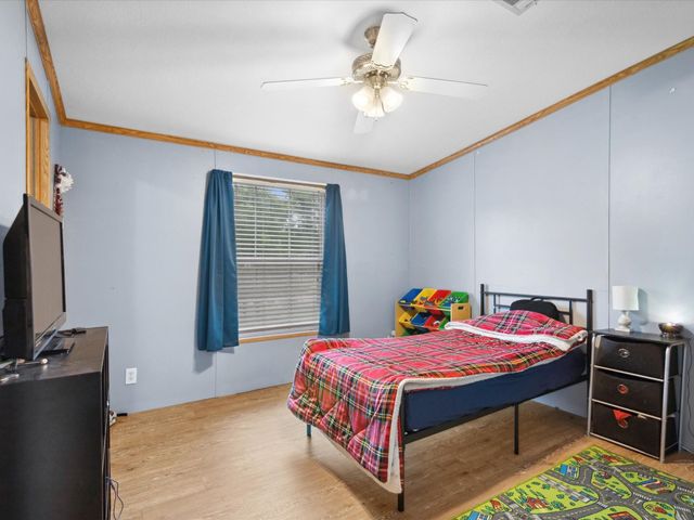 403 SE County Road 3048C, Corsicana, TX 75109