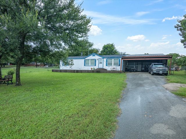 403 SE County Road 3048C, Corsicana, TX 75109