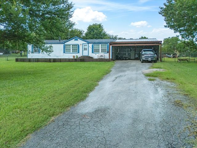 403 SE County Road 3048C, Corsicana, TX 75109