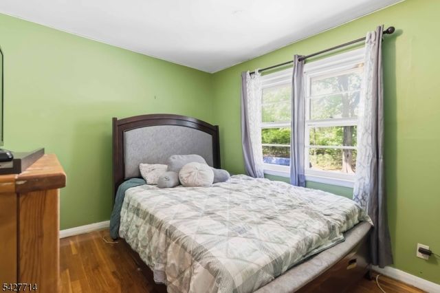 170 Marion Ct, Pompton Lakes Boro, NJ 07442