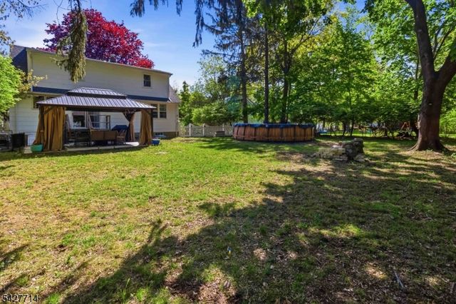 170 Marion Ct, Pompton Lakes Boro, NJ 07442