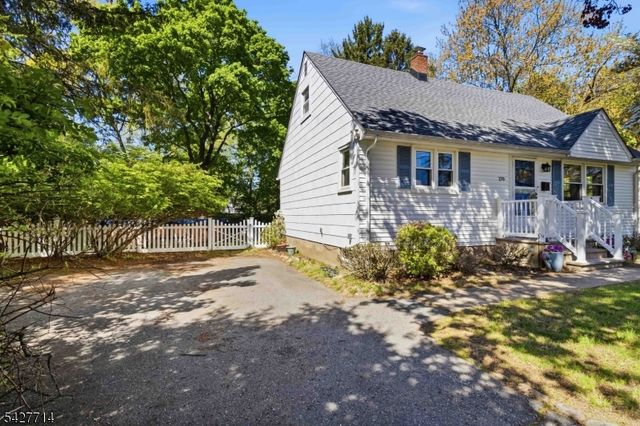 170 Marion Ct, Pompton Lakes Boro, NJ 07442