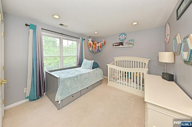 28 Thistle Drive, Paramus, NJ 07652