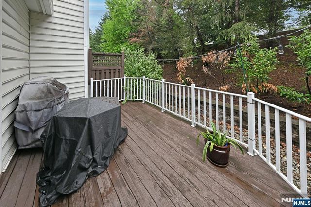 28 Thistle Drive, Paramus, NJ 07652