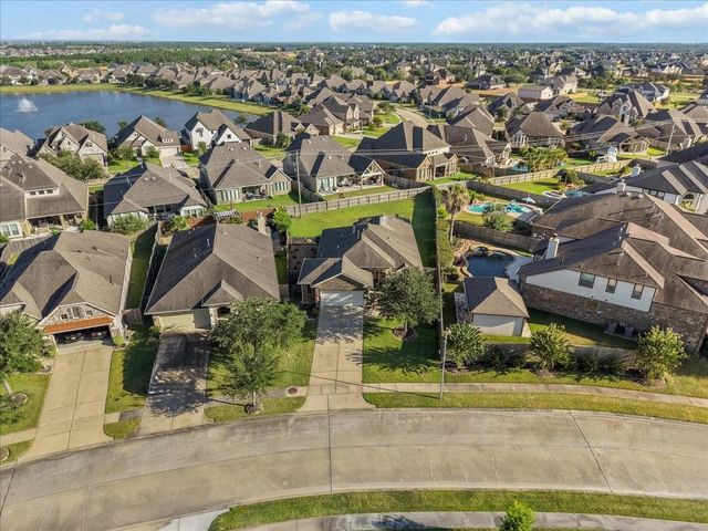 2406 Santiago Lane, League City, TX 77573