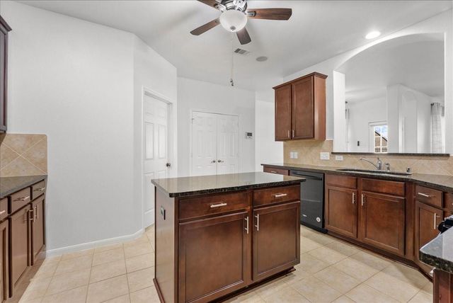 2406 Santiago Lane, League City, TX 77573