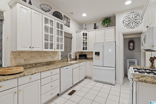 3100 CLIFF ROAD, Birmingham, AL 35205
