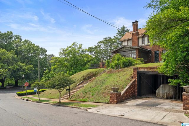 3100 CLIFF ROAD, Birmingham, AL 35205
