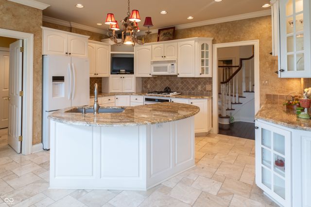 1700 Pathway Drive S, Greenwood, IN 46143