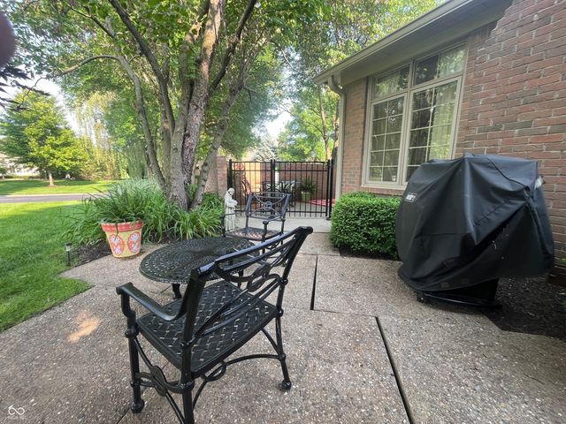 1700 Pathway Drive S, Greenwood, IN 46143