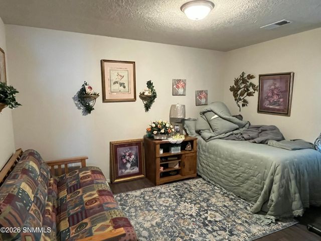 2519 Silver Hawk Avenue, Las Cruces, NM 88011