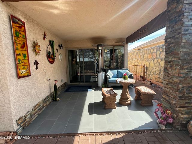 2519 Silver Hawk Avenue, Las Cruces, NM 88011