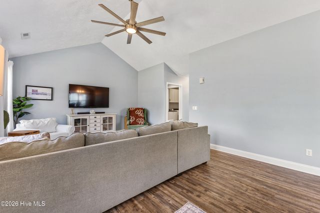 537 Catamaran Drive, Wilmington, NC 28412