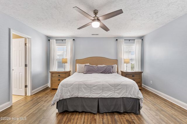 537 Catamaran Drive, Wilmington, NC 28412