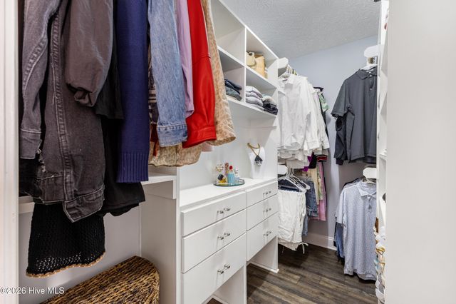 537 Catamaran Drive, Wilmington, NC 28412