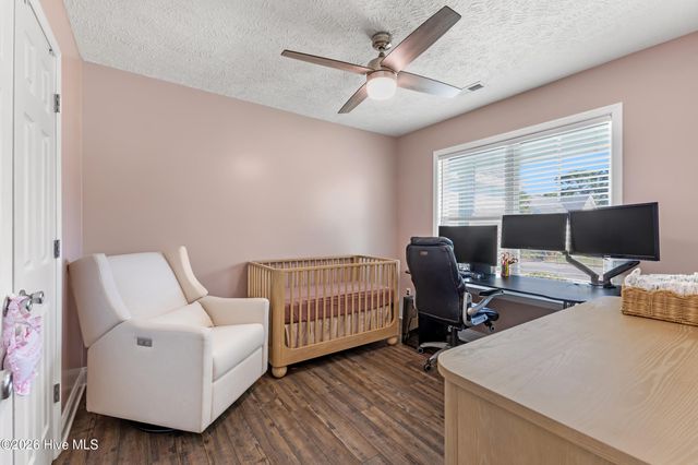 537 Catamaran Drive, Wilmington, NC 28412