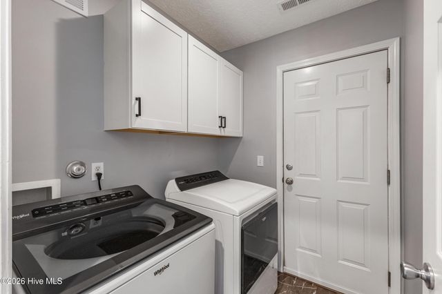 537 Catamaran Drive, Wilmington, NC 28412