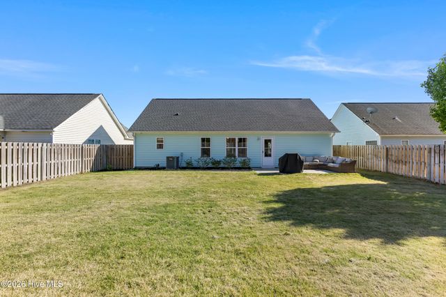 537 Catamaran Drive, Wilmington, NC 28412