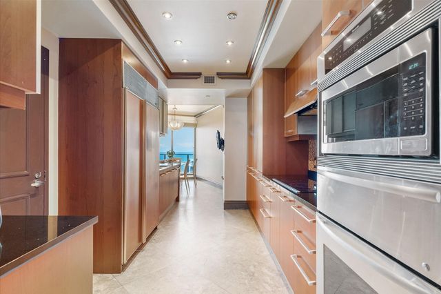 3101 S Ocean Drive 2707, Hollywood, FL 33019