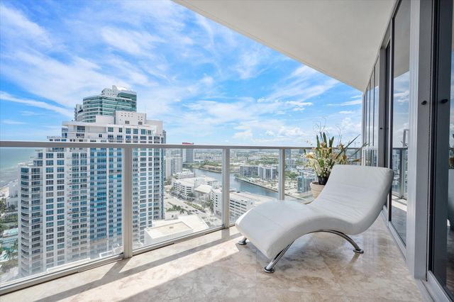 3101 S Ocean Drive 2707, Hollywood, FL 33019